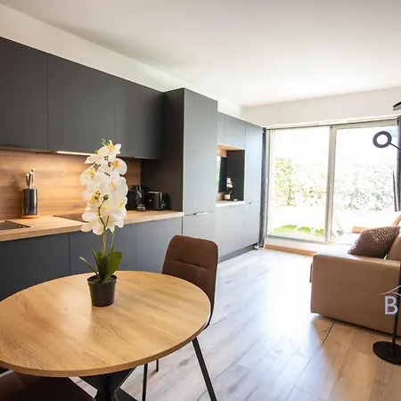 Appartement Sunny Flat In Les Pins