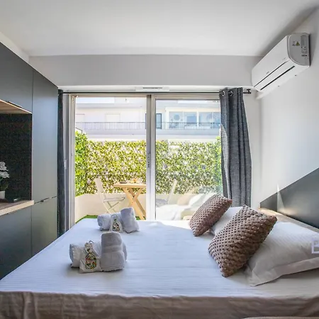 Appartement Sunny Flat In Les Pins